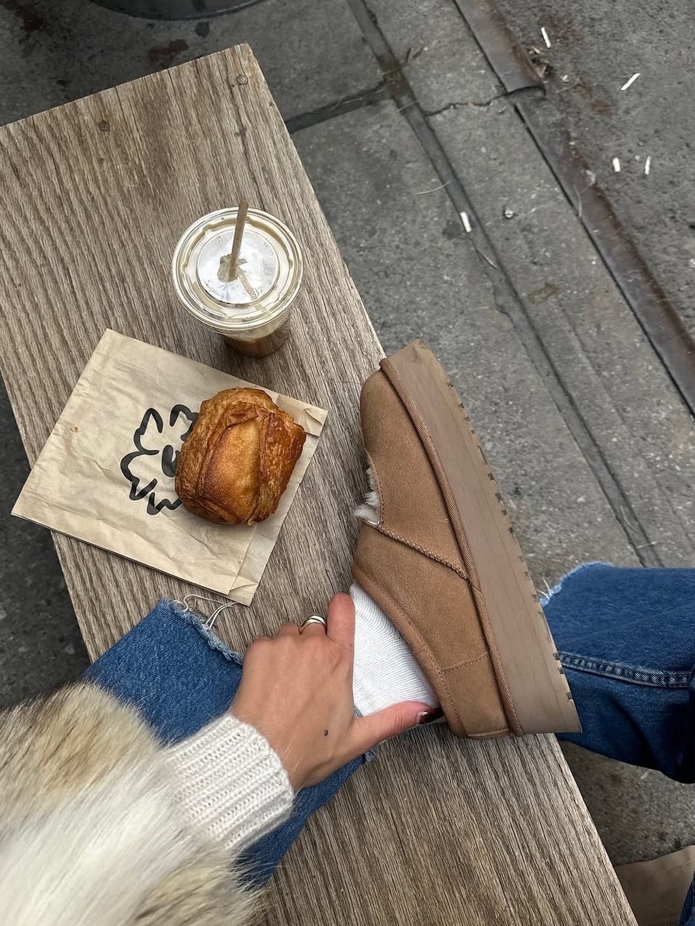 UGG Women's Bea Shearling Platform Chestnut Mary Jane Shoes - Picture 2 of 12